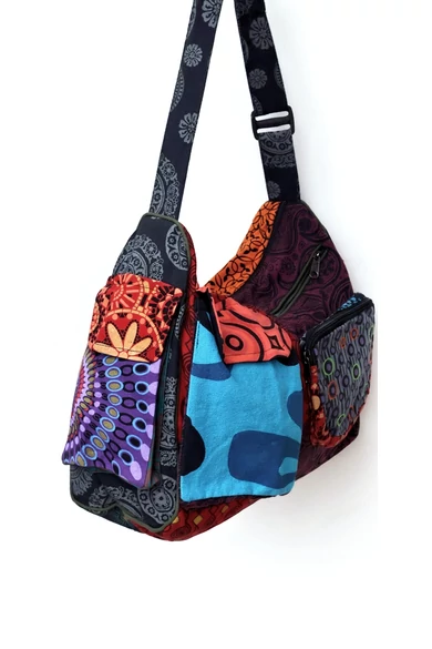 pamut, zsebes, válltáska, cipzáras, bélelt, színes, patchwork, mintás, kék, piros, zöld, sárga, barna, fekete, narancs, textil, egyedi, női, kiegészítő, divat, trend