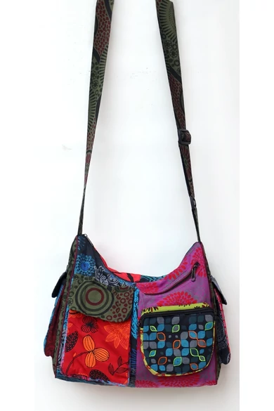 pamut, zsebes, válltáska, cipzáras, bélelt, színes, patchwork, mintás, kék, piros, zöld, sárga, barna, fekete, narancs, textil, egyedi, női, kiegészítő, divat, trend