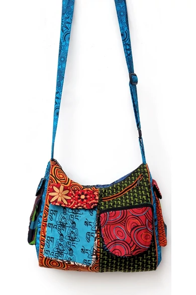 pamut, zsebes, válltáska, cipzáras, bélelt, színes, patchwork, mintás, kék, piros, zöld, sárga, barna, fekete, narancs, textil, egyedi, női, kiegészítő, divat, trend