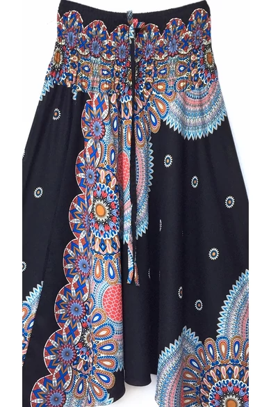 bőszárú, ejtett, ülepű, aladdin, nadrág, gumis, derekú, fekete, színes, mandala, mintás, viszkóz, pamut, lezser, női divat, trend, bohém, elegáns, egyedi, különleges, szellős, kényelmes