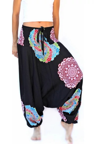 bőszárú, ejtett, ülepű, aladdin, nadrág, gumis, derekú, fekete, színes, mandala, mintás, viszkóz, pamut, lezser, női divat, trend, bohém, elegáns, egyedi, különleges, szellős, kényelmes