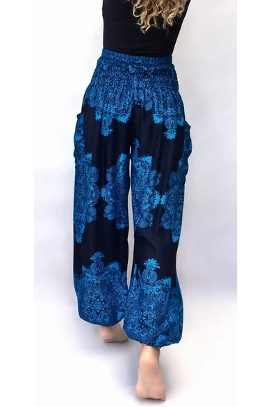 bőszárú, zsebes, jázmin, nadrág, gumis, derekú, fekete, kék, csipke, mandala, mintás, viszkóz, lezser, női divat, trend, bohém, szellős, kényelmes
