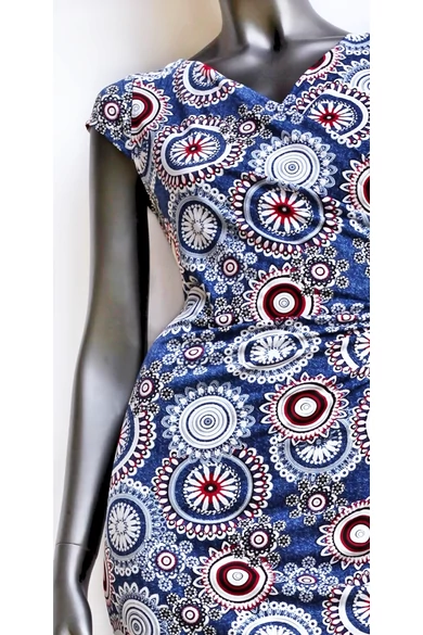 mandala, mintás, pamut, elasztikus, ruha, színes, piros, kék, fehér, rövid, ujjú, nyakpántos, olasz, egyedi, vidám, élénk, különleges, női, divat, bohém, trend