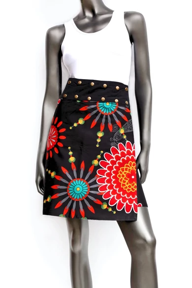 női, pamut, térd, szoknya, fekete, fehér, színes, pink, lila, virágos, mandala, kétoldalas, pamutvászon, lapszoknya, trend, divat, egyedi, bohém, extravagáns, egzotikus, Nepál